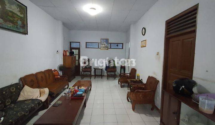 RUMAH 2 LT + 1 KONTRAKAN TOMANG DI LOKASI STRATEGIS 2