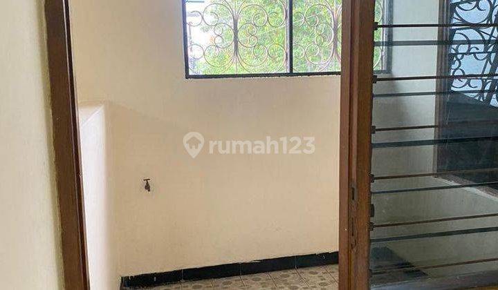 Rumah Hook 2 Lantai Siap Huni Dekat The Park Mall Semarang Indah 2