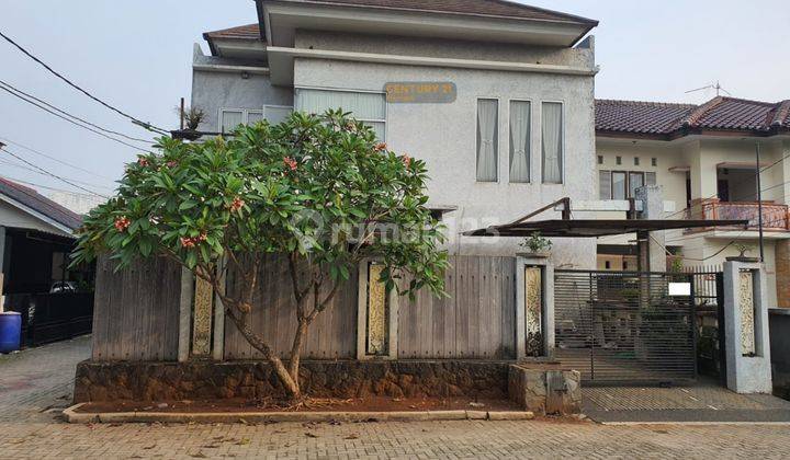 Rumah Bagus 2 Lantai Furnished Siap Huni Di Jakarta Selatan  2