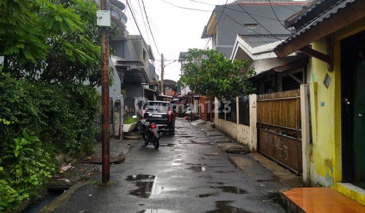 Rumah halaman besar di Cempaka Sari, Harapan Mulya, Kemayoran 2