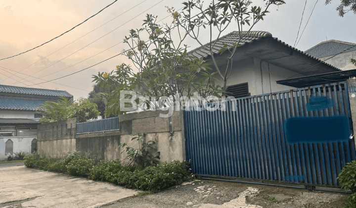 RUMAH HOOK STRATEGIS DEKAT PINTU TOLL BRIGIF CINERE 1