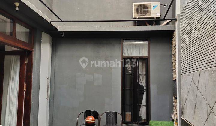 Rumah 2 Lantai Hook Di Rawamangun, Jakarta Timur 2