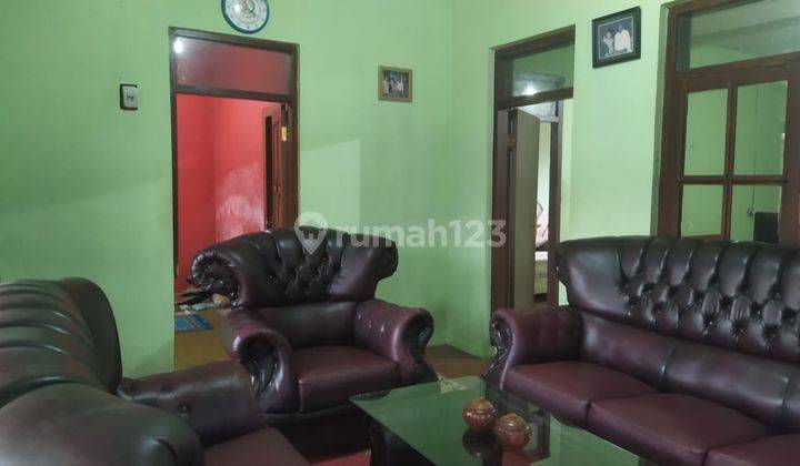 Di Jual Rumah 2 lantai  Mainroad Jalan Raya Garut 1