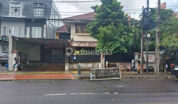 Rumah siap huni cocok untuk usaha di Jakarta 1