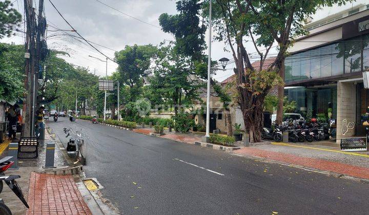 Rumah siap huni cocok untuk usaha di Jakarta 2