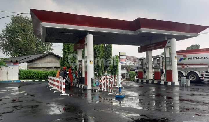 SPBU Jl. Pondok Karya, Pondok Aren Tangsel SPBU Jl. Pondok Karya, Pondok Aren Tangsel