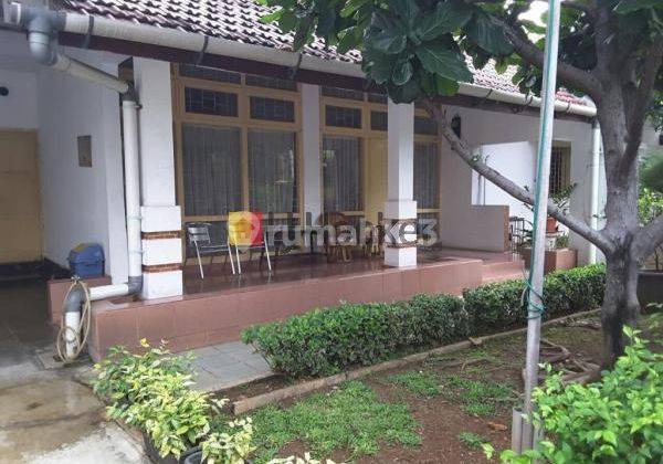 RUMAH DI KOMPLEK PERTAMINA RAWAMANGUN AREA JAKARTA TIMUR 1