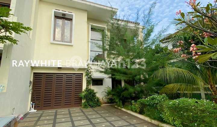 Rumah Dalam Townhouse Green Intan Residence Cilandak