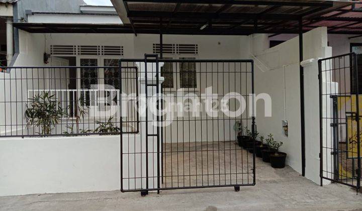 RUMAH 2 LANTAI SIAP HUNI  KAWASAN PREMIUM TENGAH KOTA TURUN HARGA❗❗Dari 1.380.000 Menjadi 1M Nego 1