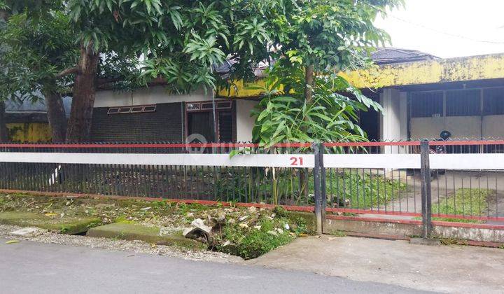 RUMAH SIAP HUNI DI JL. GAJAH MAKASSAR 1