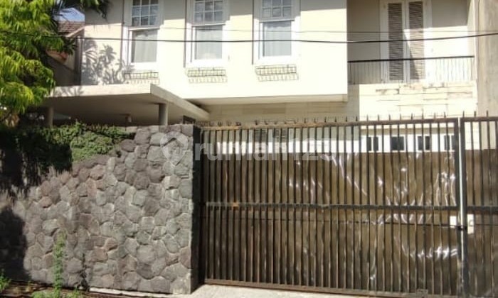 RUMAH SIMPANG DARMO PERMAI SELATAN SURABAYA MURAH (VIN.A250) 1