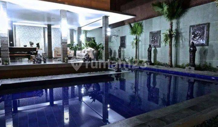 Luxury House Ready to Live In at an Affordable Price in Setiabudi Regency 2