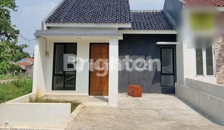RUMAH MINIMALIS DI CILEBUT