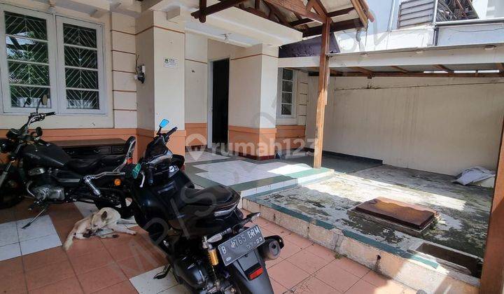 Di JUAL Rumah 2 Lantai, Taman Mahkota Benda Tangerang 2