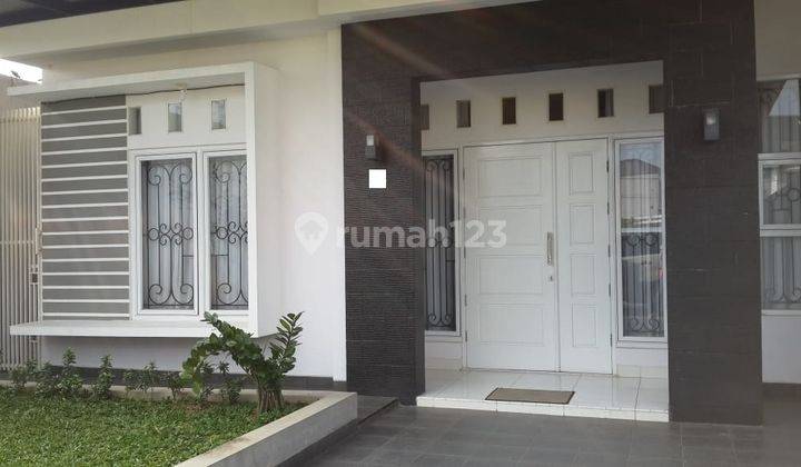 Rumah Cantik Modern Siap Huni di Intan Pakuan Bogor 1