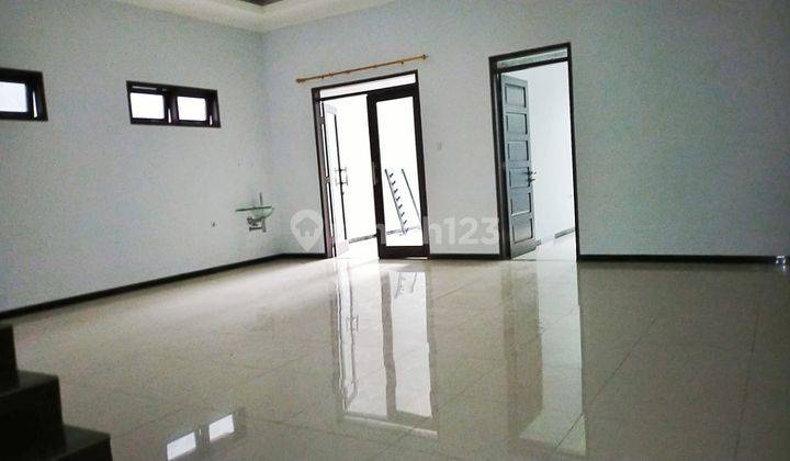 Rumah Lux Jalan Utama Siap Huni Mekarwangi Minimalis Kamar Besar 2