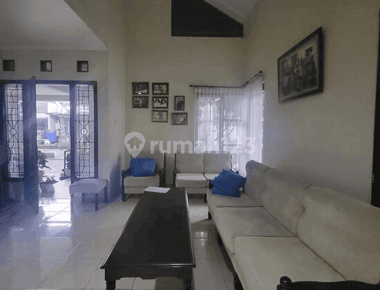 Jual Rumah Posisi Hook 2 Lt Siap Huni Di Sektor 9 Bintaro Jaya  2