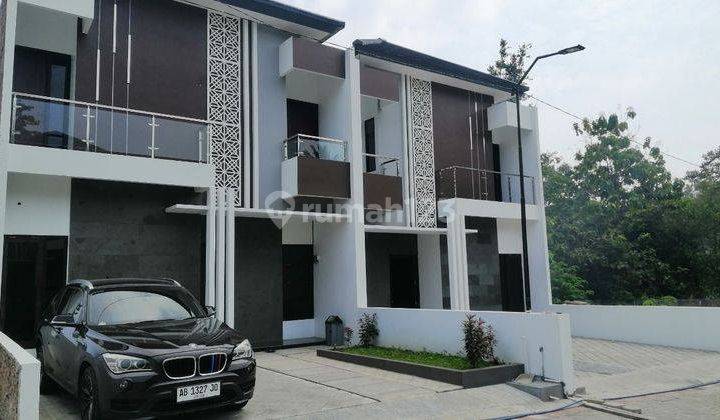 Rumah di Dalam Perumahan Gamping Sleman Yogyakarta 2 Lantai SHM 2