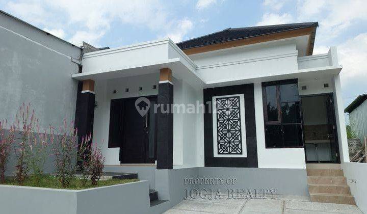 Rumah di Jogja Dalam Perumahan Ambarketawang Gamping Yogyakarta 1