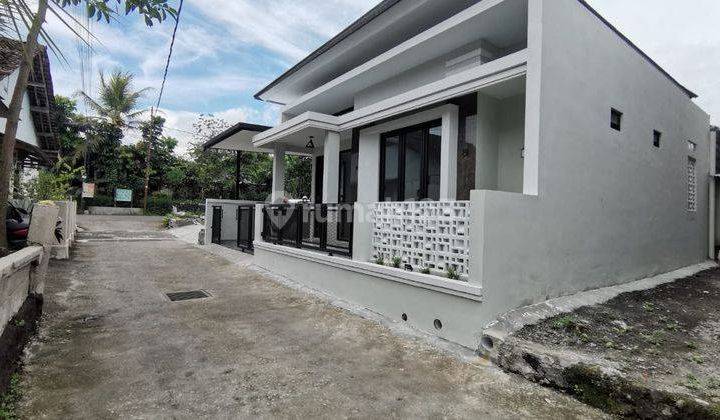 Rumah di Jogja Utara Dekat Jalan Magelang Sleman Yogyakarta SHM 2