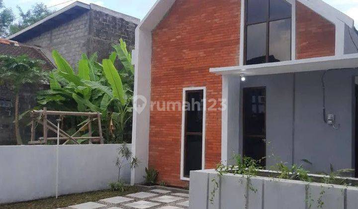 Rumah di Jual Jogja Dekat Tajem Maguwoharjo Depok Sleman Yogyakarta SHM Baru 2