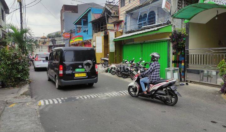 RUMAH 2 LANTAI COCOK UNTUK DAGANG DI ANGKE JAKBAR 1