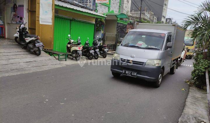 RUMAH 2 LANTAI COCOK UNTUK DAGANG DI ANGKE JAKBAR 2