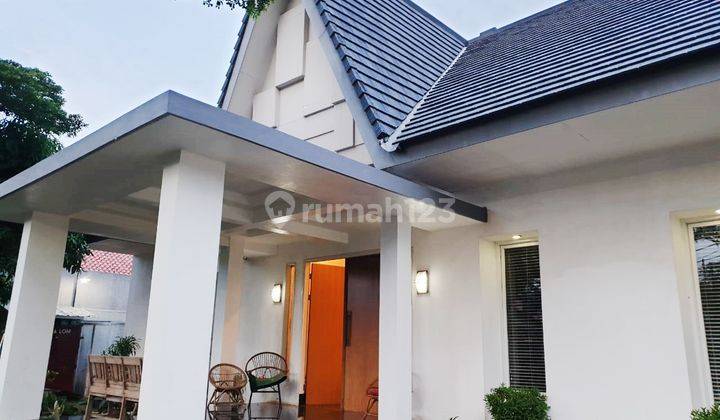 Rumah Bagus, halaman luas  Di Jl Kedondong, Jagakarsa, Jakarta Selatan 1