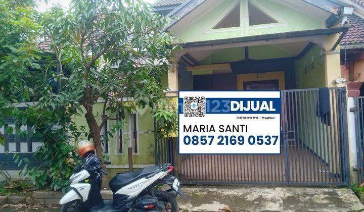 Dijual Rumah 1,5 Lantai di Bumi Adipura Cluster Palem 1