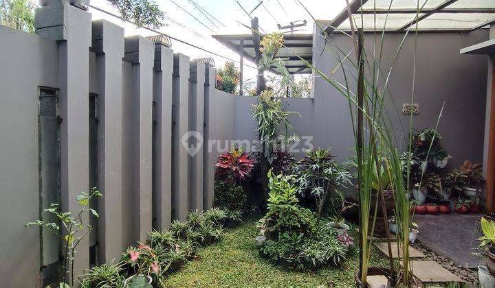 Rumah Bagus 2,5 Lantai Jalan Tanjungsari Antapani Full Furnished 2