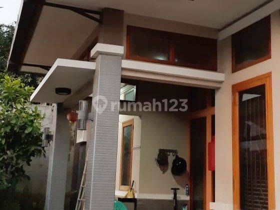 Dijual Cepat, Rumah Bagus Full Furnished di Taman Kopo Indah 1 2