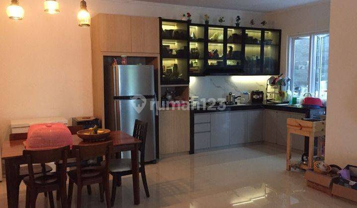 Dijual rumah sevilla bsd city 2