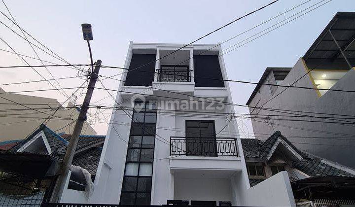 Dijual Rumah baru di Citra 5 3 Lantai  2