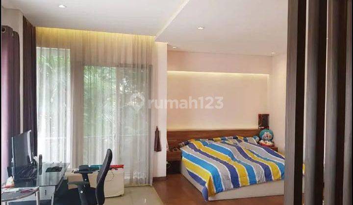 Dijual Rumah di Puri mansion 3 Lantai Furnished 2