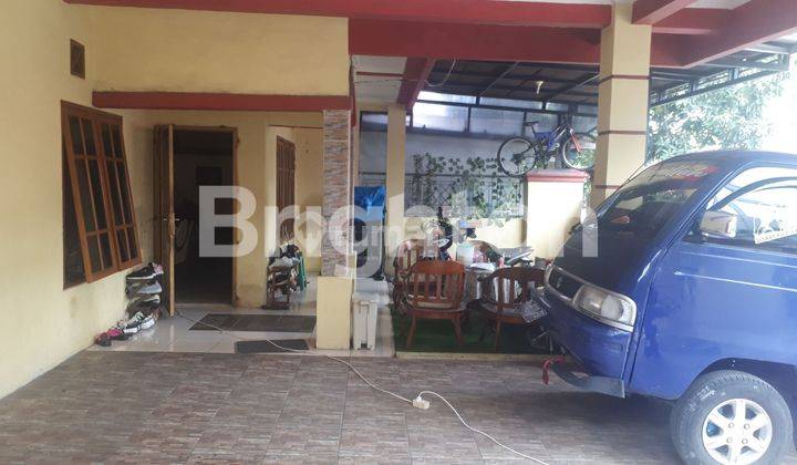 Rumah mewah 2 lantai posisi hook  di taman kenari jagorawi 2 2