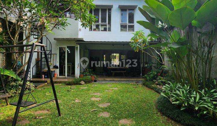 Jual Rumah Ada Halaman Belakang Luas Di Sektor 9 Bintaro Jaya  1