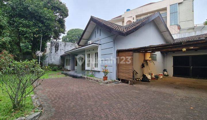 Rumah Lux Terawat di Hegarmanah, Bandung 1