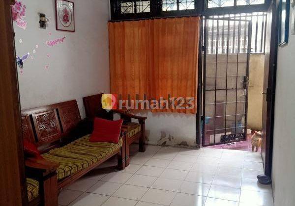 Rumah Siap Huni dan Terawat lokasi strategis di Tomang Jakarta Barat 2