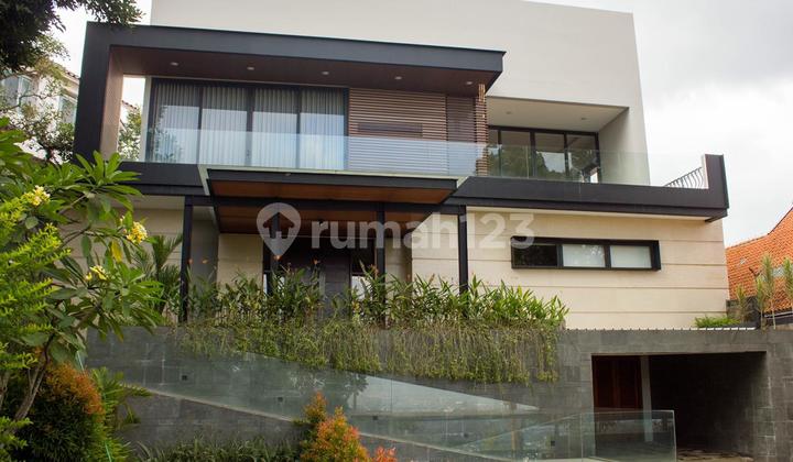 BEST DEAL RUMAH LUX MINIMALIS DI MAINROAD DAGO PAKAR RESORT
