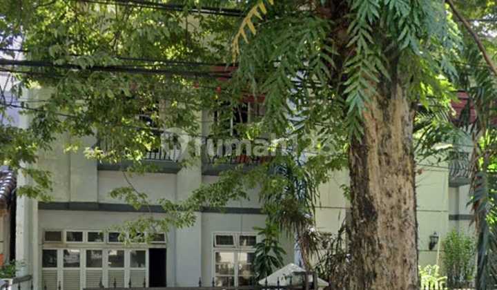 Luxury House in Ciasem Kebayoran Baru Best (FF)