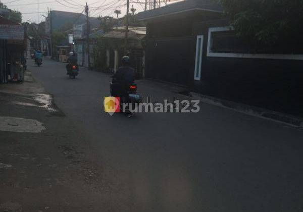 RUMAH Tua Hitung Tanah strategis di Kemanggisan Jakarta Barat 2