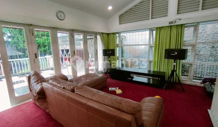 Rumah Siap Huni Luas Cantik Nyaman Setra Sari Bandung 2