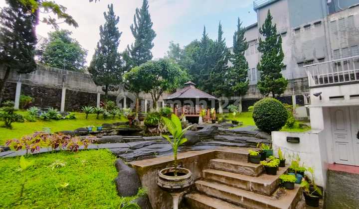 Rumah Siap Huni Luas Cantik Nyaman Setra Sari Bandung