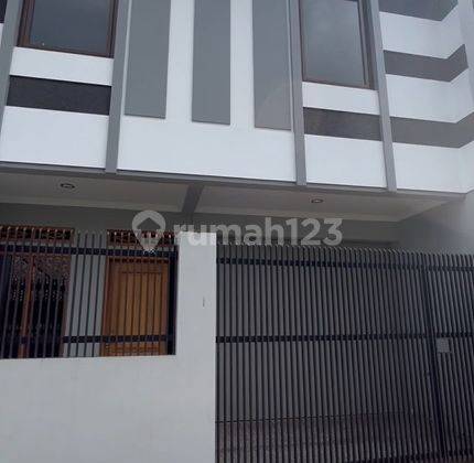 Rumah Baru Siap Huni di jl Mutiara, Lembang 1