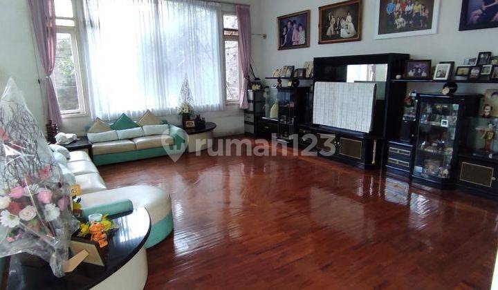 Jangan Sampe di Skip, Mampir Aja Kepoin Dulu Yuk Hunian Idaman 2 Lantai Di Setra Indah, Cantik Terawat, Style Modern