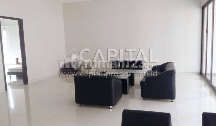 Rumah Adem Dan Asri Bikin Hati Tenang Dan Nyaman di Resor Dago Pakar