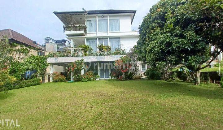  Rumah Dengan View Cantik Dan Halaman Luas Di Resort Dago Pakar 1