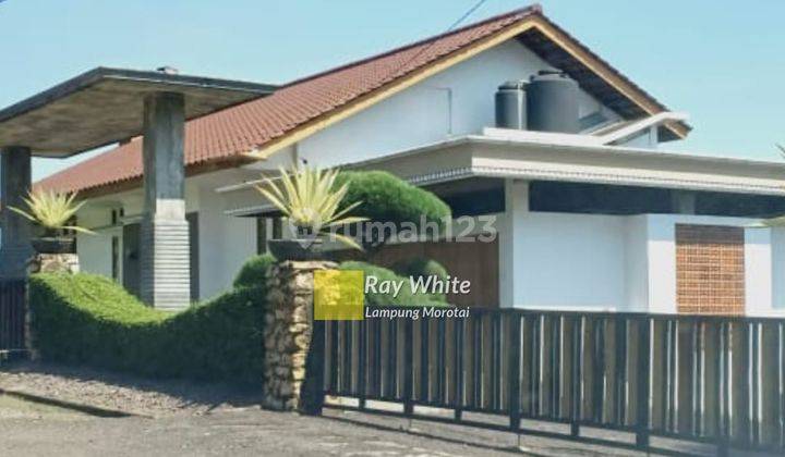 Rumah Resort dengan Pekarangan luas di Susunan Baru Bandar Lampung 1