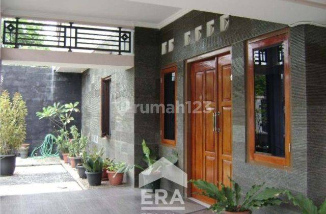 Rumah Siap Huni, Dekat Tugu Muda 1