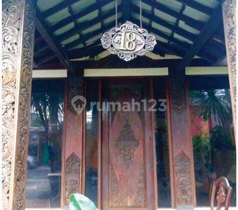 Rumah Luas Dan Bagus Di Kebon Jeruk S6602 2